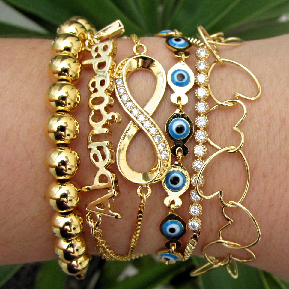 Pulseiras delicadas banhadas a ouro